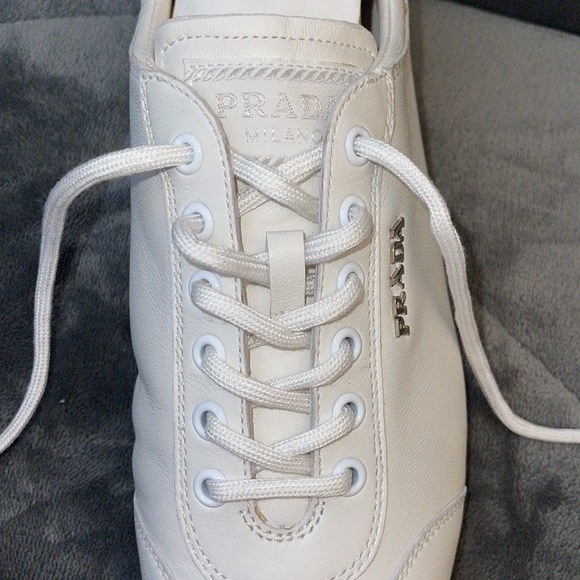 Prada preloved sneakers gorgeous pair excellent condition. - Picture 6 of 13